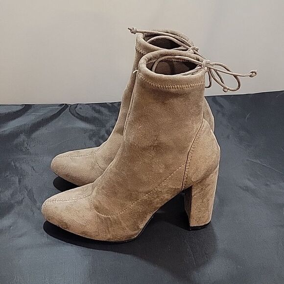 BAMBOO CHUNKY HEEL POINTED TOE WOMEN"S BOOTIE - Picture 5 of 15